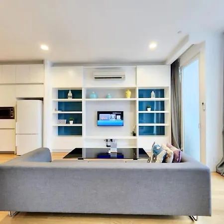 The Platinum Klcc By Faced Apartment Kuala Lumpur Exterior photo