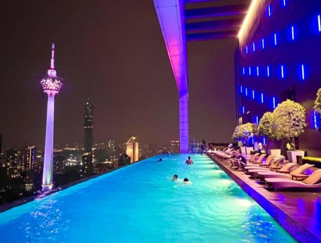 The Platinum Klcc By Faced *