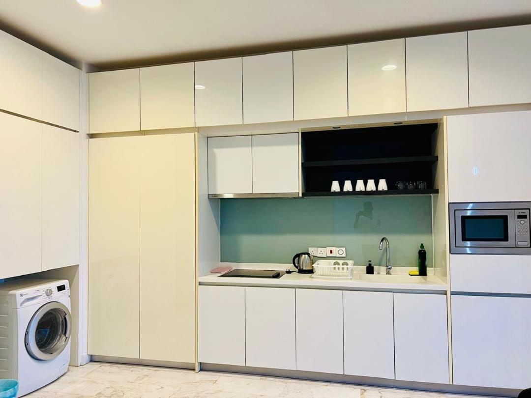 The Platinum Klcc By Faced Apartment