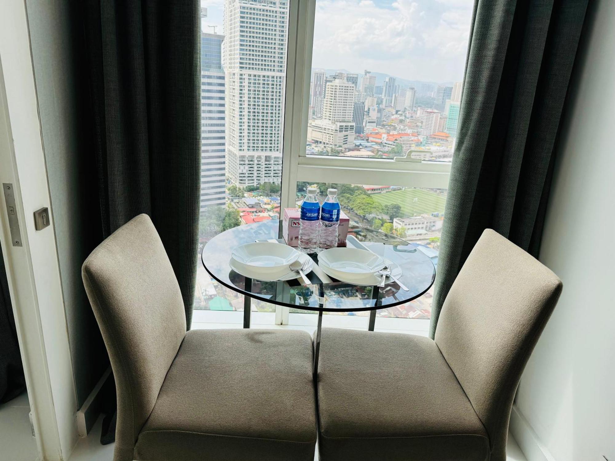 The Platinum Klcc By Faced
